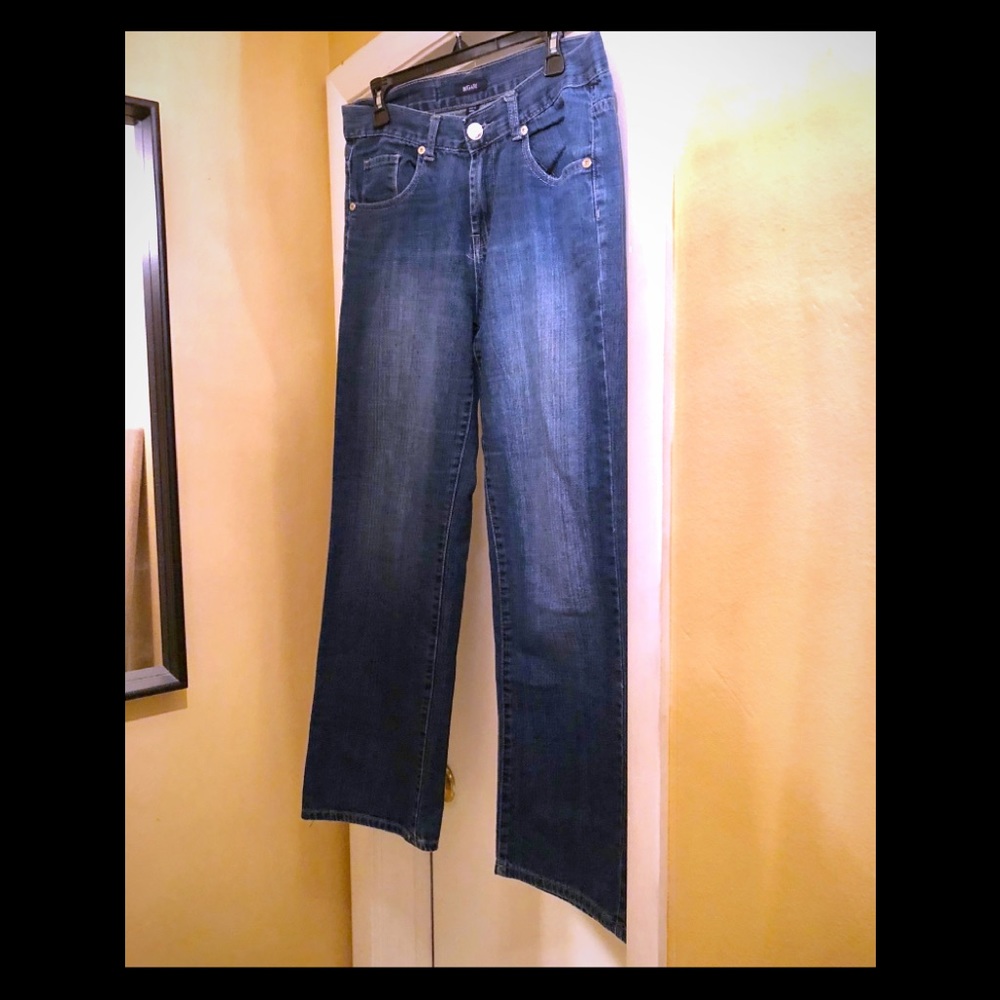 Ladies Bogari Bootleg Jeans.